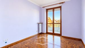Appartamento quadrilocale con terrazzo in piccolo contesto